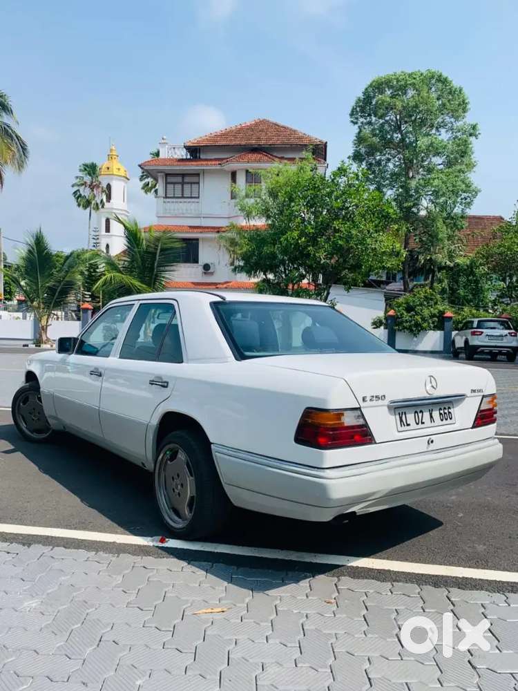 Mercedes-benz W124 E250 1996 Diesel Good Condition