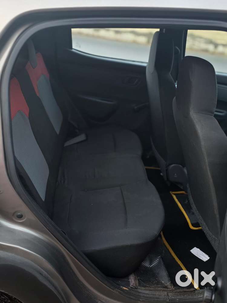 Renault Kwid 1.0 Rxt Optional, 2016, Petrol