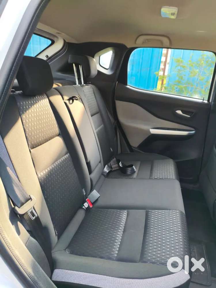 Nissan Magnite 2024 Petrol Well Maintained