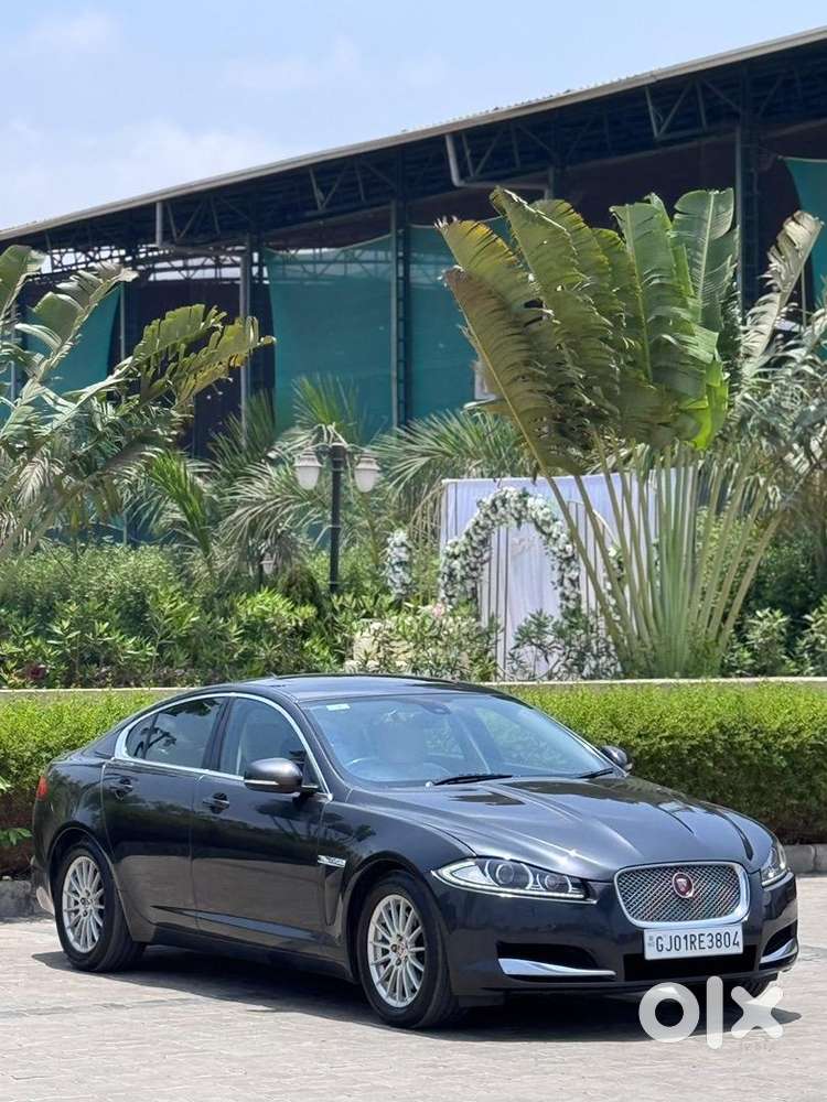 Jaguar Xf 2014 Diesel 105000 Km Driven