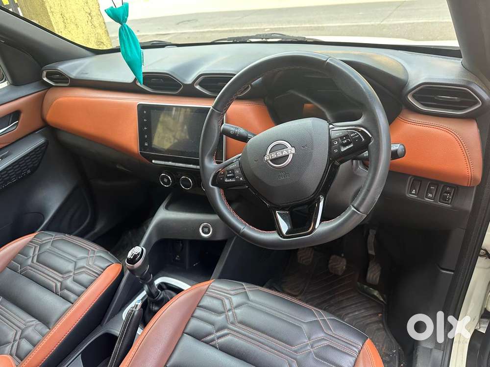 Nissan Magnite 1.0 Xv Premium Turbo (o), 2024, Petrol