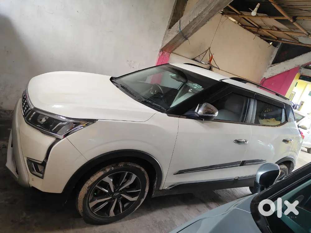 Mahindra Xuv300 Turbosport 2023 Petrol 60000 Km Driven