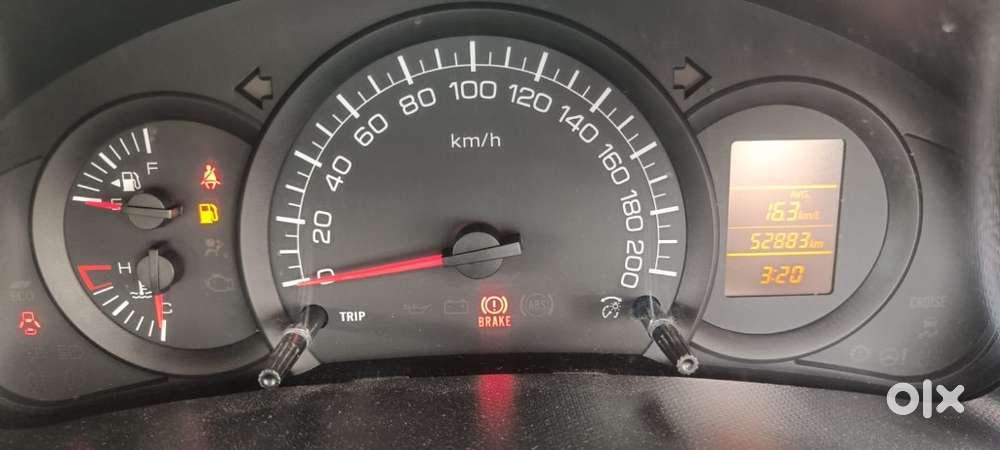Maruti Suzuki Swift Lxi, 2017, Petrol