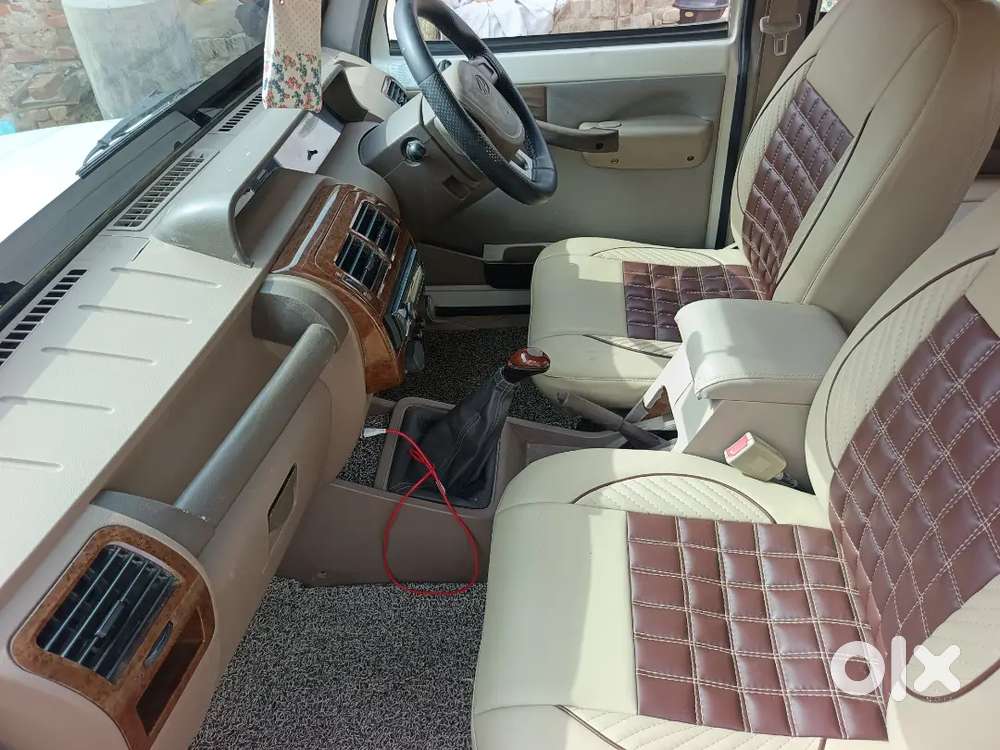 2014 Bolero Zlx 7 Seater Ac Top Varrient