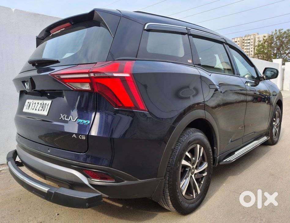 Mahindra Xuv700 2.0 Ax 7 Petrol Mt Str, 2022, Petrol