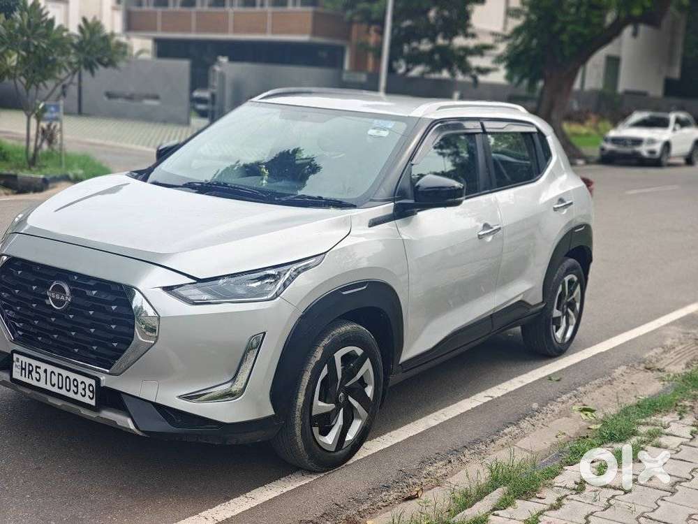 Nissan Magnite 1.0 Xv Executive Turbo Cvt, 2021, Petrol