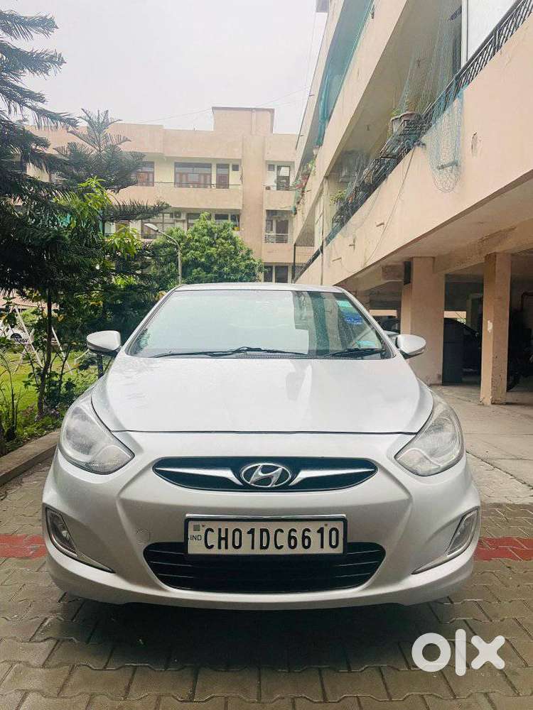 Hyundai Verna Vtvt 1.6 Sx, 2013, Petrol