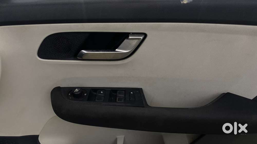 Tata Altroz 1.2 Xza Plus, 2022, Petrol