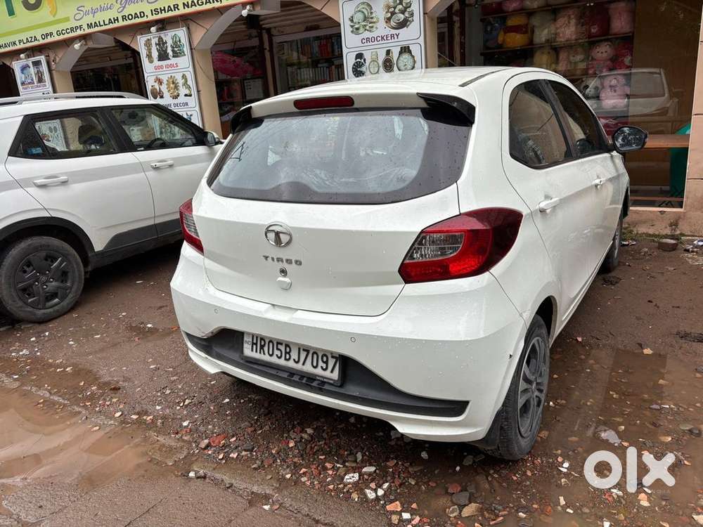 Tata Tiago Petrol Automatic 2022