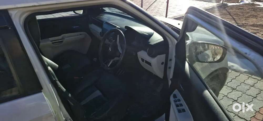 Maruti Suzuki Ignis Zeta 2018 Push Start Dealers  And Tympas Stay Away