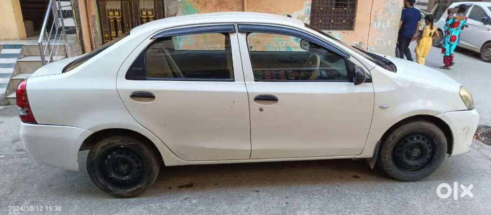 Toyota Etios 2014 Petrol Well Maintained