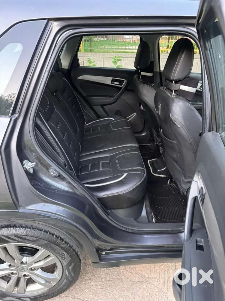 Maruti Suzuki Brezza With Solid Rate