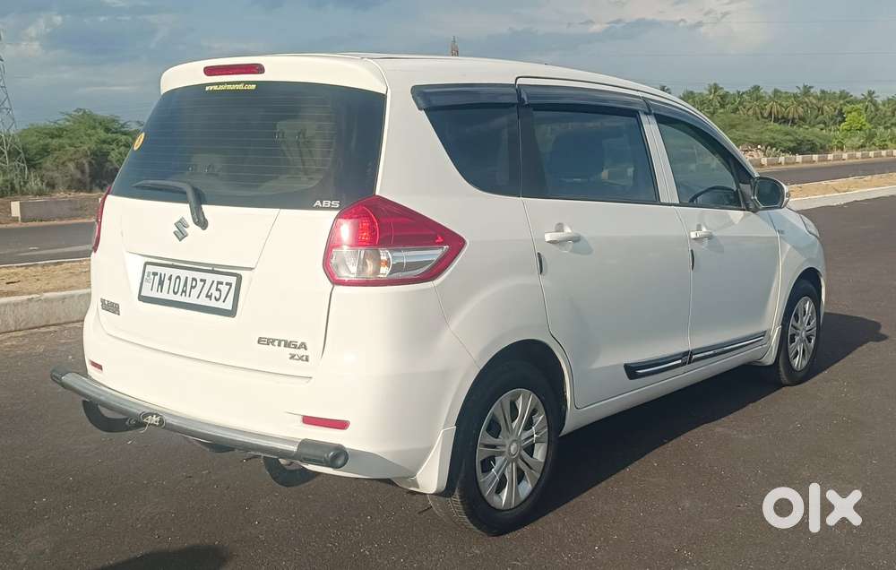 Maruti Suzuki Ertiga Zxi Shvs, 2014, Petrol