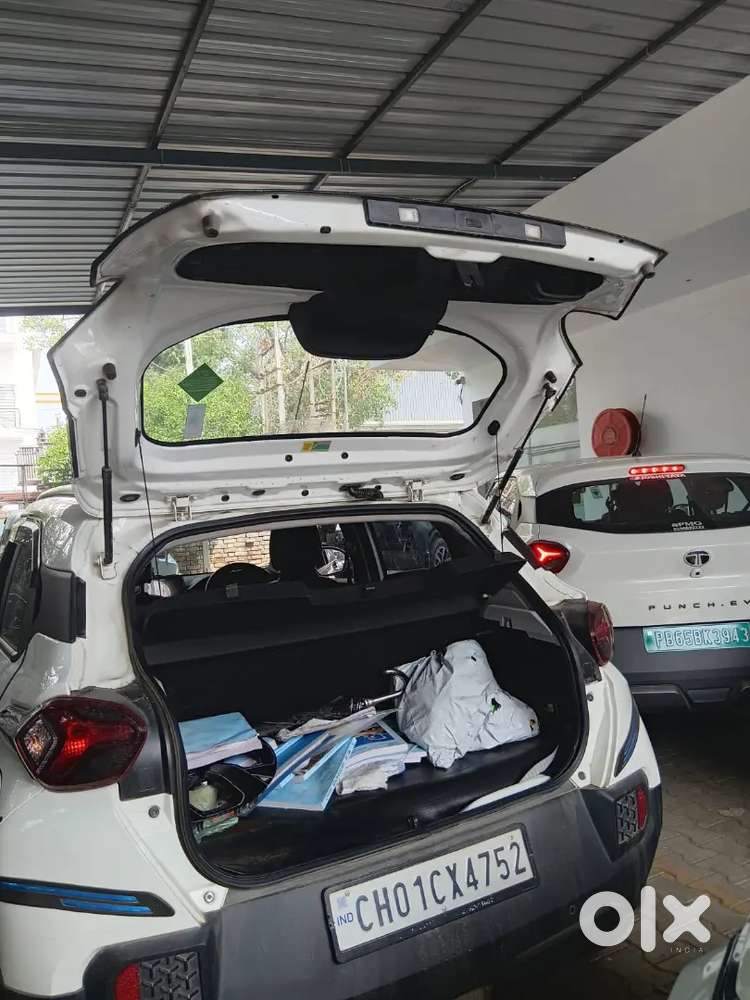 Tata Punch Adventure 2025 Icng Hybrid