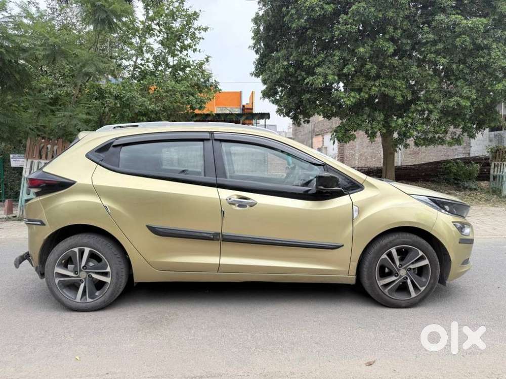 Tata Altroz Xz, 2020, Petrol