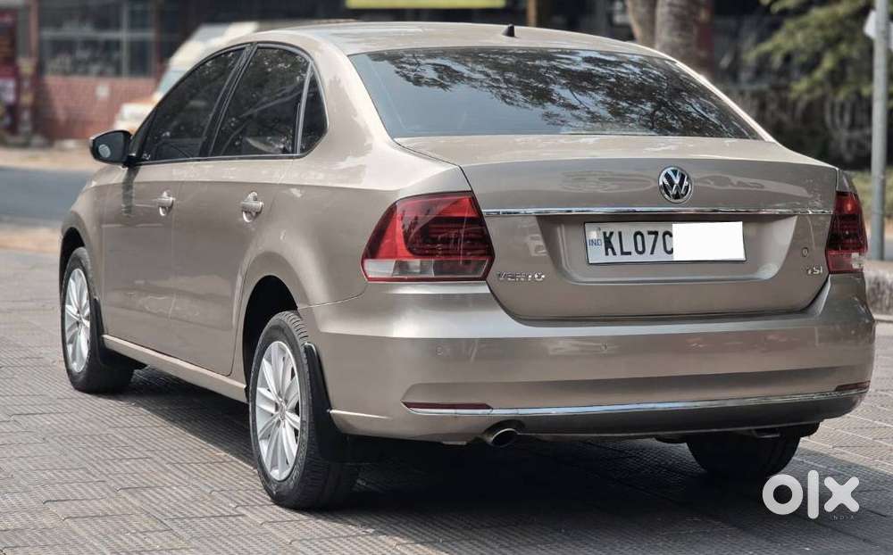 Volkswagen Vento 1.2 Tsi Highline At, 2016, Petrol