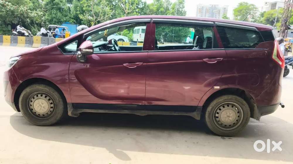 Mahindra Marazzo 1.5 M4 2018 Diesel Manual