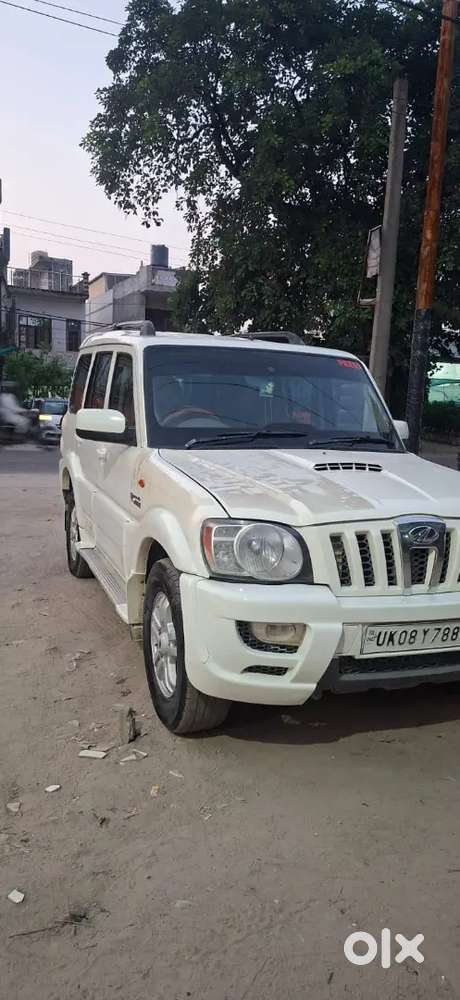 2012 Mahindra Scorpio Vlx