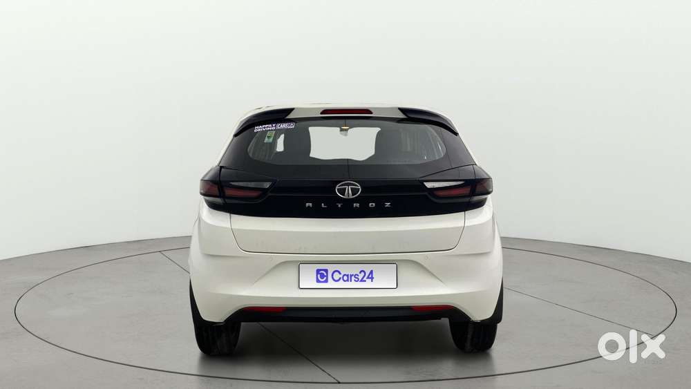 Tata Altroz Xm Plus Petrol, 2023, Petrol