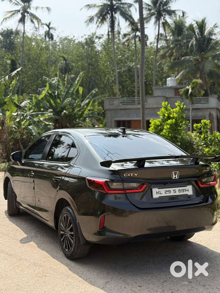 Honda City 1.5 V 5th Gen I-vtec Mt, 2021, Petrol