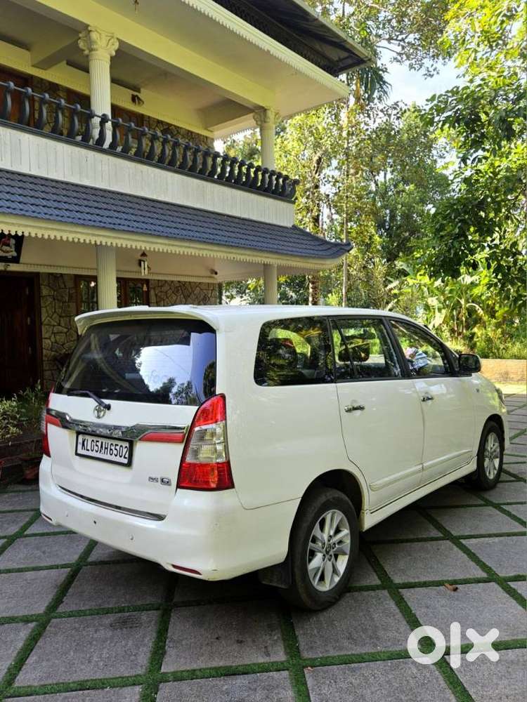 Toyota Innova 2.5 G (diesel) 7 Seater Bs Iv, 2013, Diesel