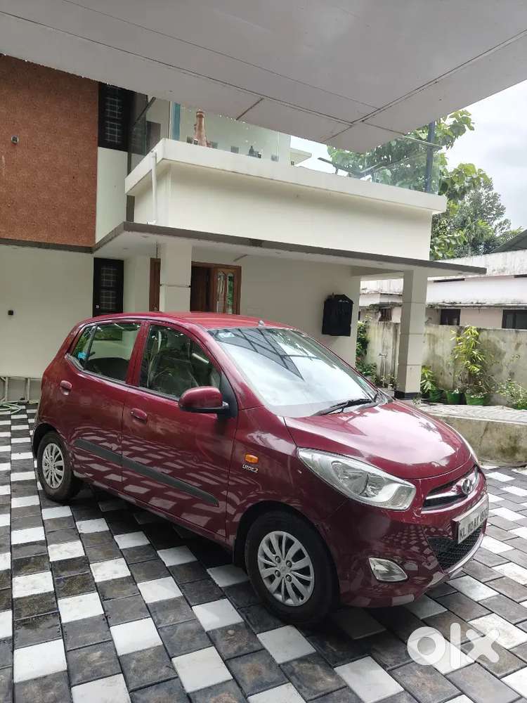 Hyundai I10 Sportz Petrol Manual 2016