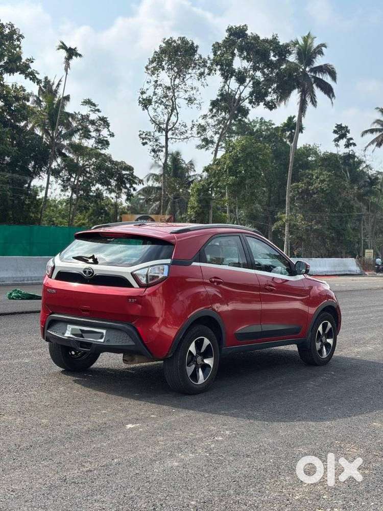 Tata Nexon 1.2 Revotron Xz Plus, 2019, Petrol