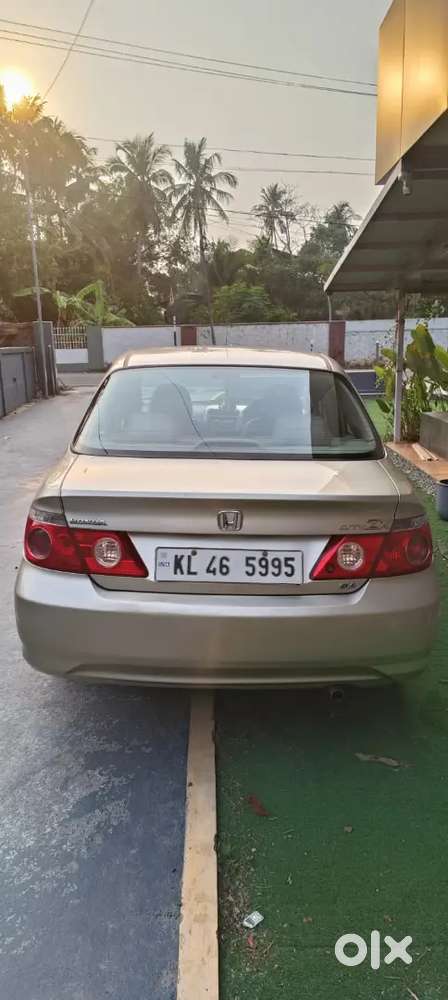 Honda City Zx Full Option Petrol/lpg