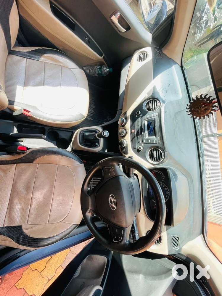 Hyundai Grand I10 2016 Petrol Well Maintained