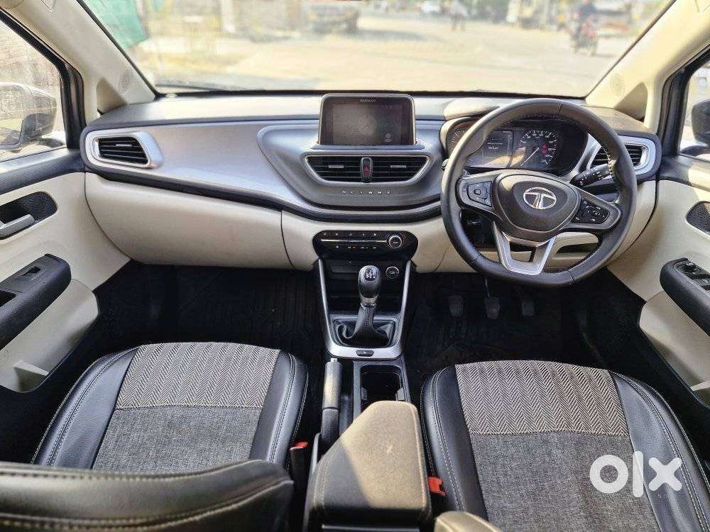Tata Altroz 1.5 Xz(o) Diesel, 2024, Diesel