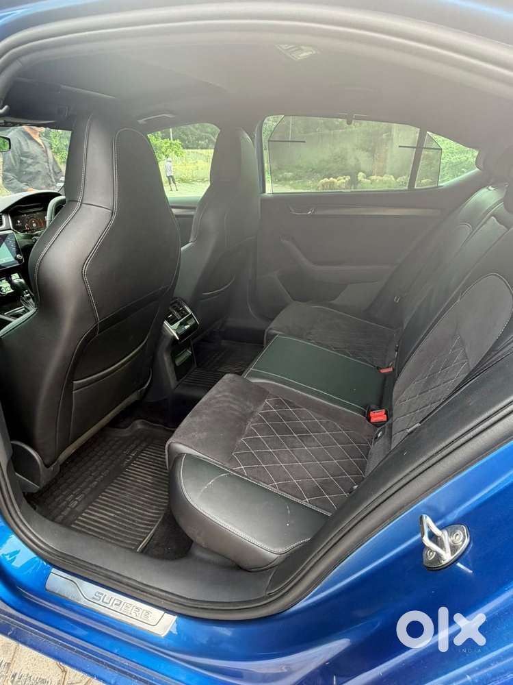 Skoda Superb 2.0 Sportline Tsi At, 2021, Petrol
