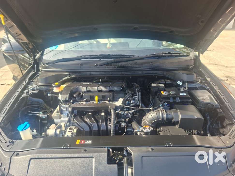 Hyundai Verna 1.5 Sx (o) Vtvt Ivt, 2024, Petrol