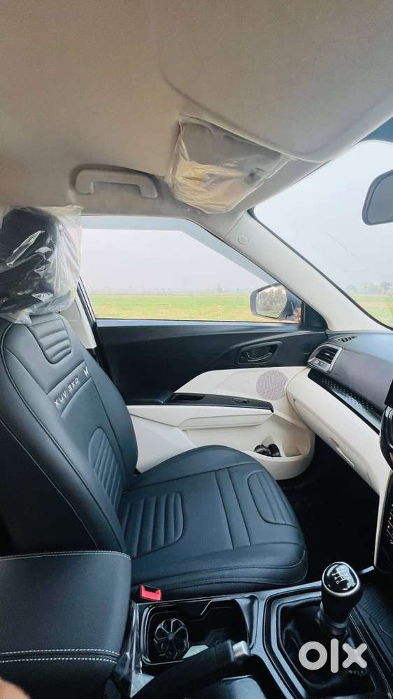 Mahindra Xuv 3xo Petrol Manual 2025