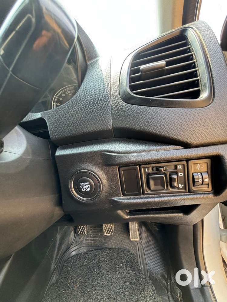 2021  September Maruti Suzuki 40000 Km Driven Sgoroom Condtion