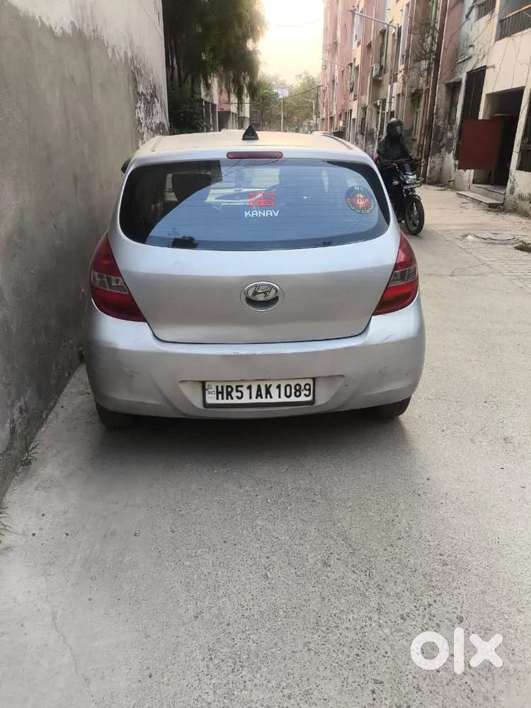 Hyundai I20 2010 Cng & Petrol. Hr Number With Complete Documents