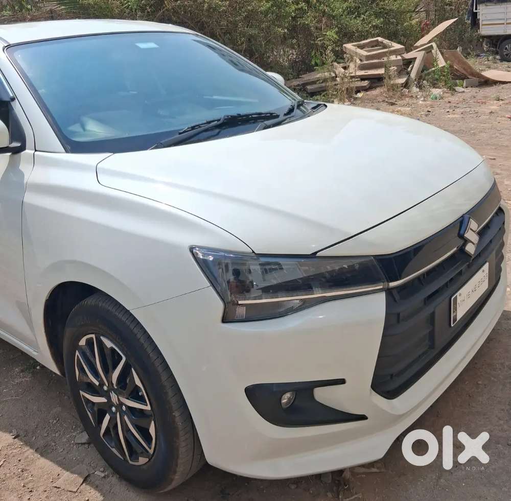 Maruti Suzuki Dzire 2025 Petrol Top Model  11194 Km Driven