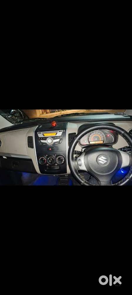 Maruti Suzuki Wagon R Vxi Amt1.2, 2016, Petrol