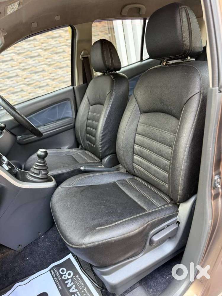 Maruti Suzuki Ritz Vxi, 2010, Petrol