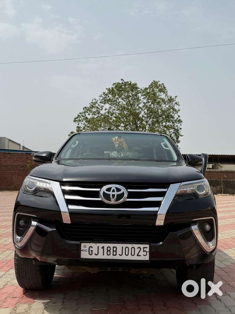 Toyota Fortuner 4x2 At 2.8 Diesel, 2018, Diesel