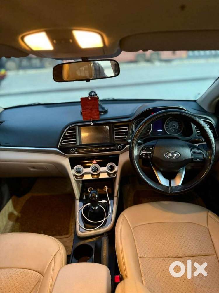 Hyundai Elantra 1.6 S, 2021, Petrol