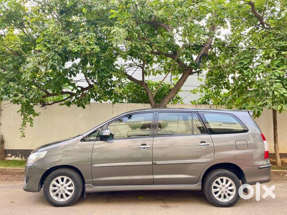 Toyota Innova 2.5 V 7 Str, 2013, Diesel