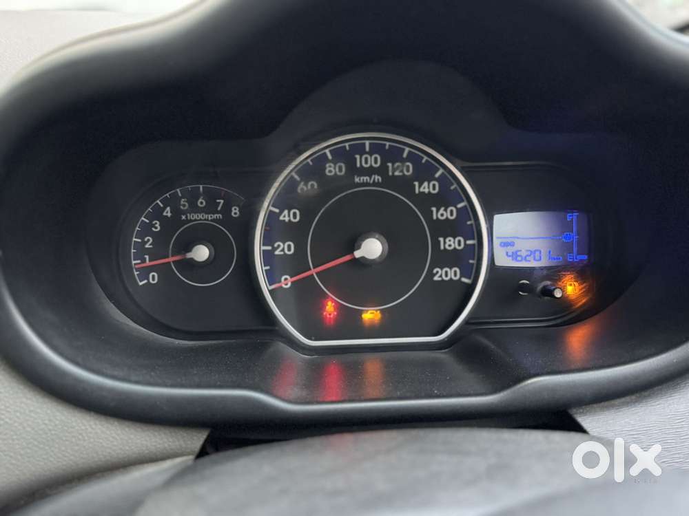 Hyundai I10 Sportz 1.1l, 2012, Petrol