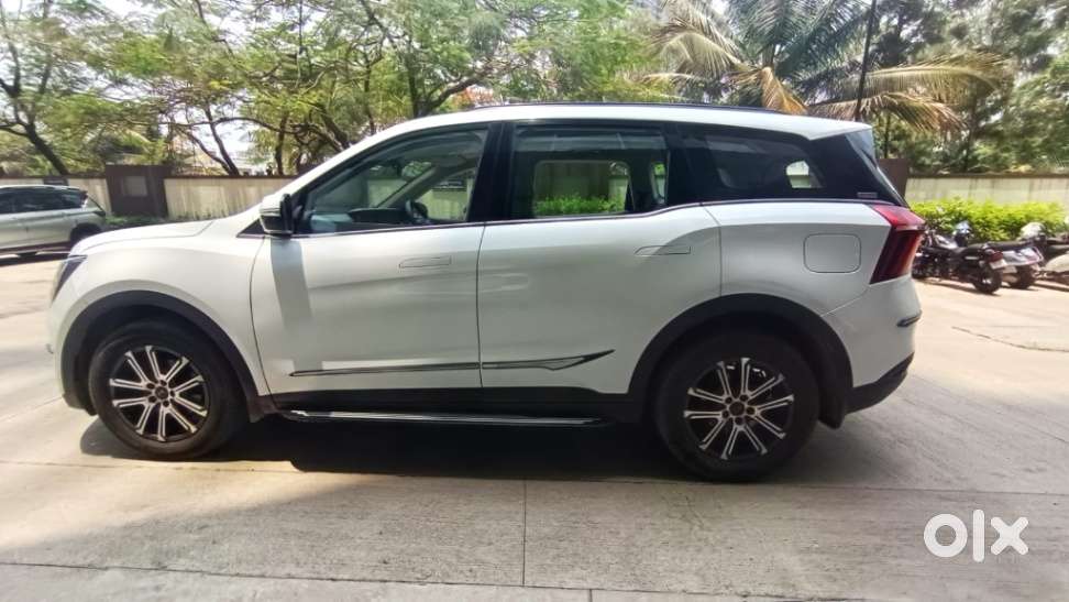 Mahindra Xuv700 2.2 Ax 7 Diesel At Str Awd, 2024, Diesel