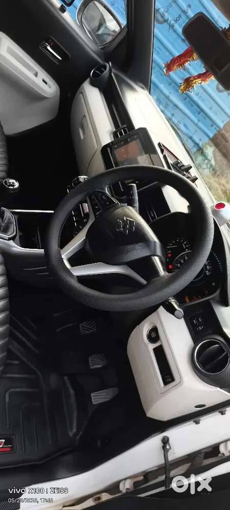 New Condition Top Model Alpha
