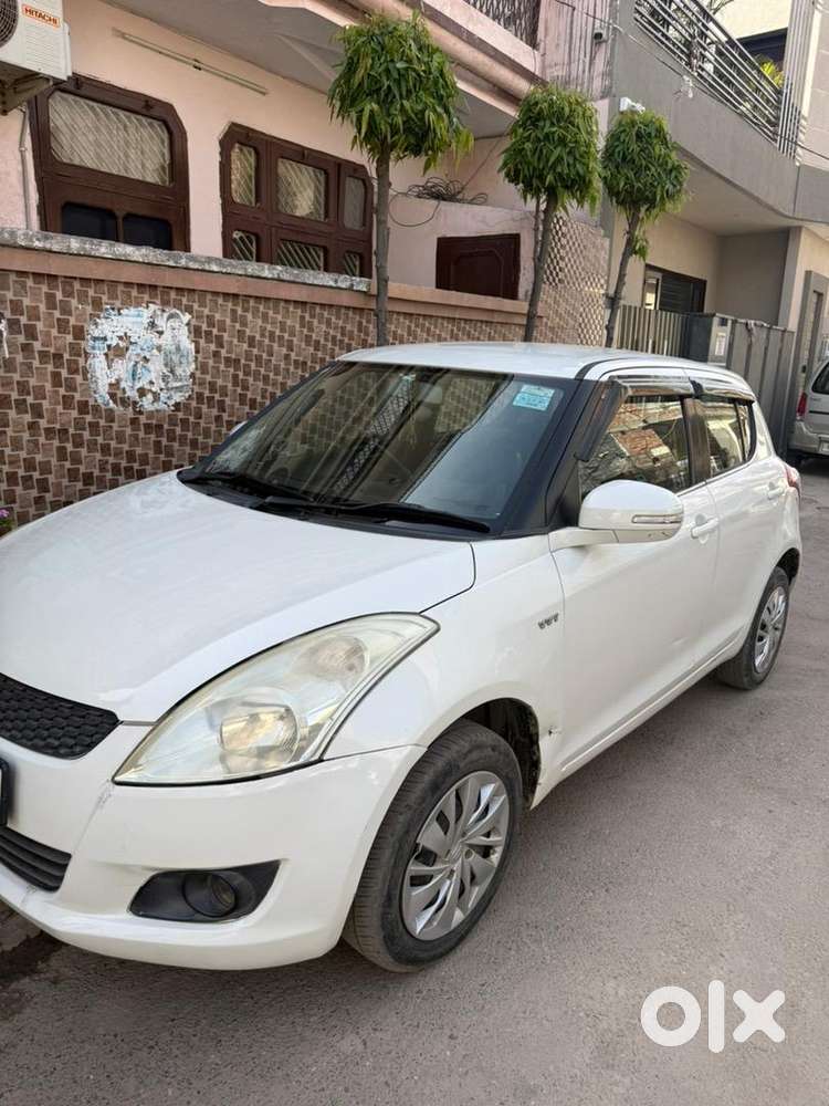 Maruti Suzuki Swift 2014 Petrol Well Maintained