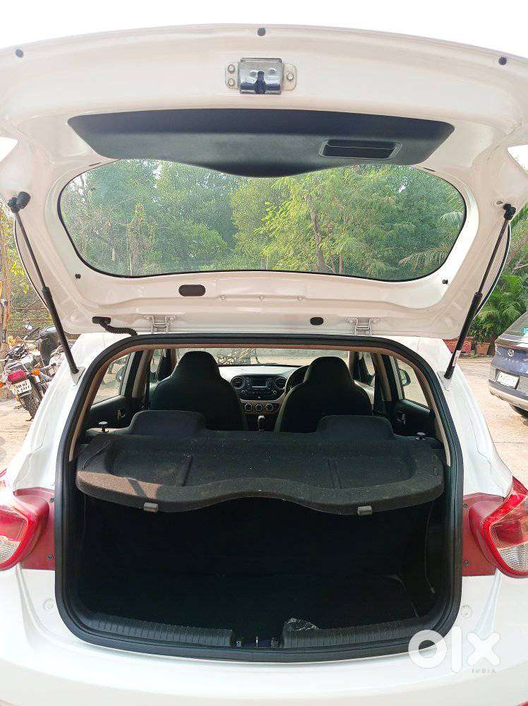 Hyundai Grand I10 2013-2016 Sportz, 2014, Petrol