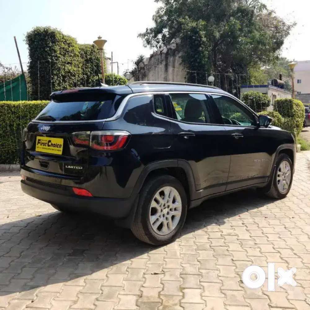 Jeep Compass, Complete Show Room Track