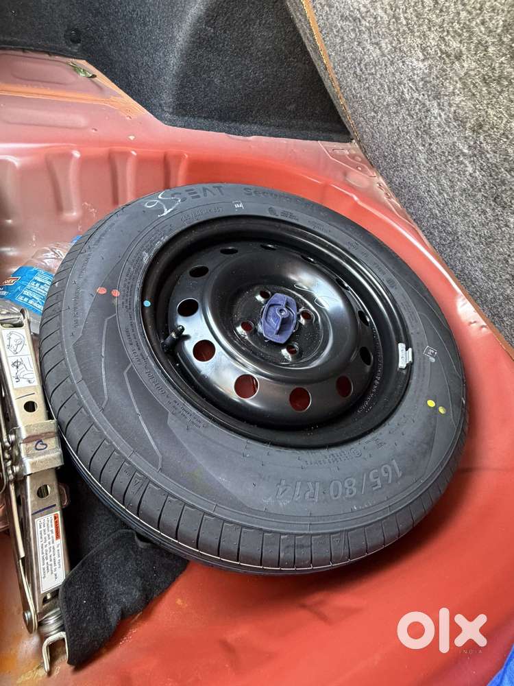 Maruti Suzuki Dzire Vxi Ags, 2025, Petrol