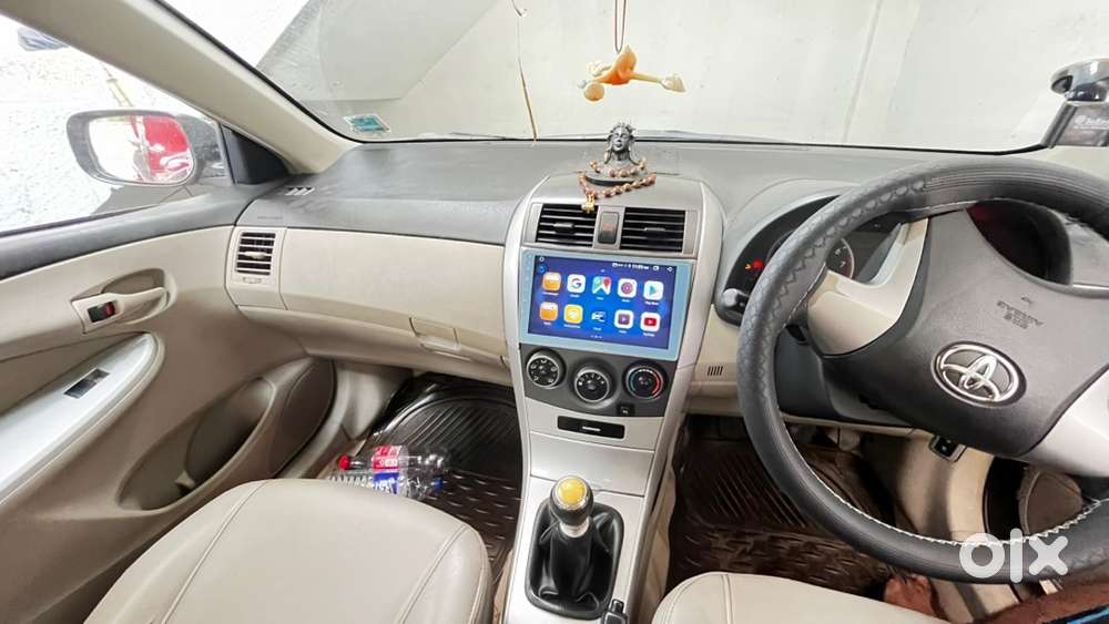 Toyota Corolla Altis 2013
