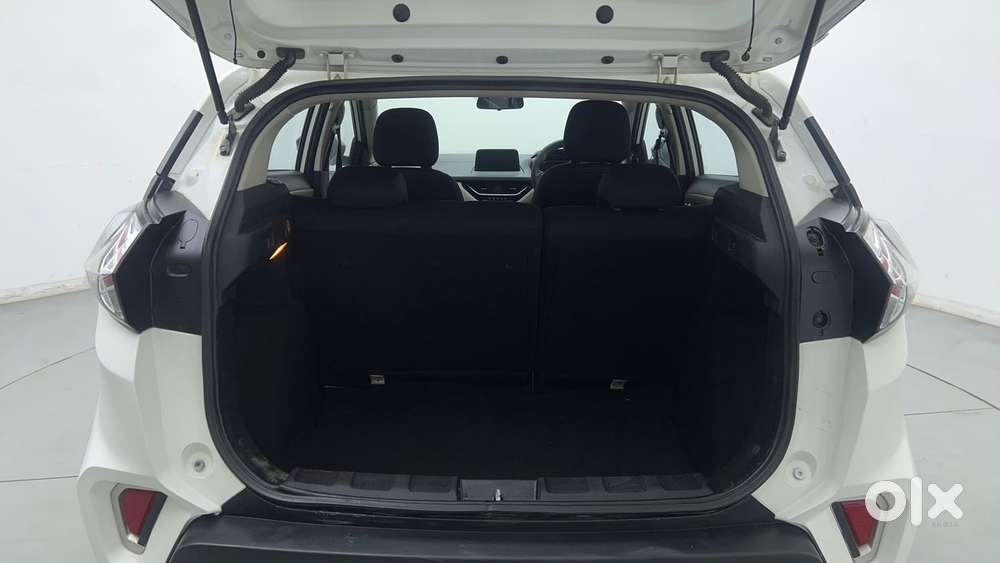 Tata Nexon 1.2 Revotron Xz Plus, 2021, Petrol